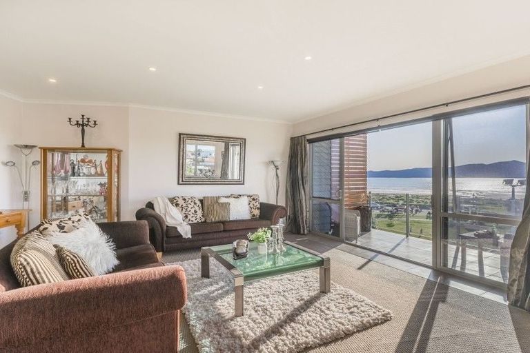 Photo of property in 4-u31 Seaview Road, Paraparaumu Beach, Paraparaumu, 5032