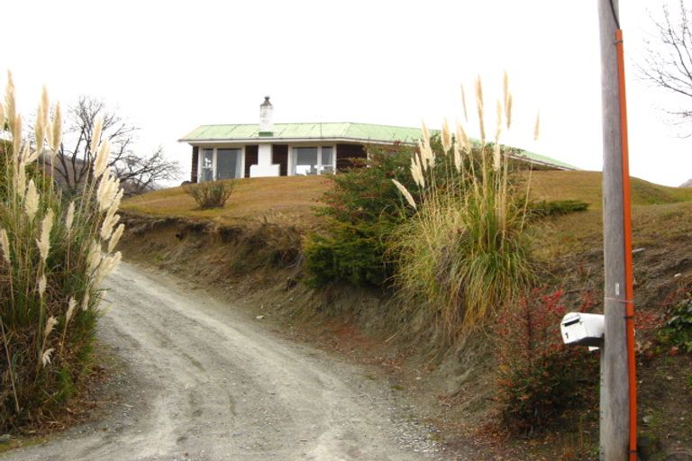 Photo of property in 1 Stafford Street, Arrowtown, 9302