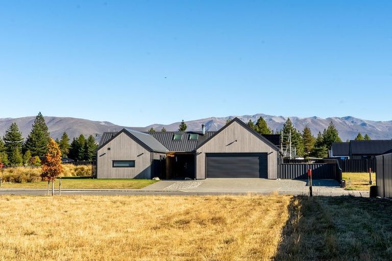 Photo of property in 57 North West Arch, Twizel, 7901
