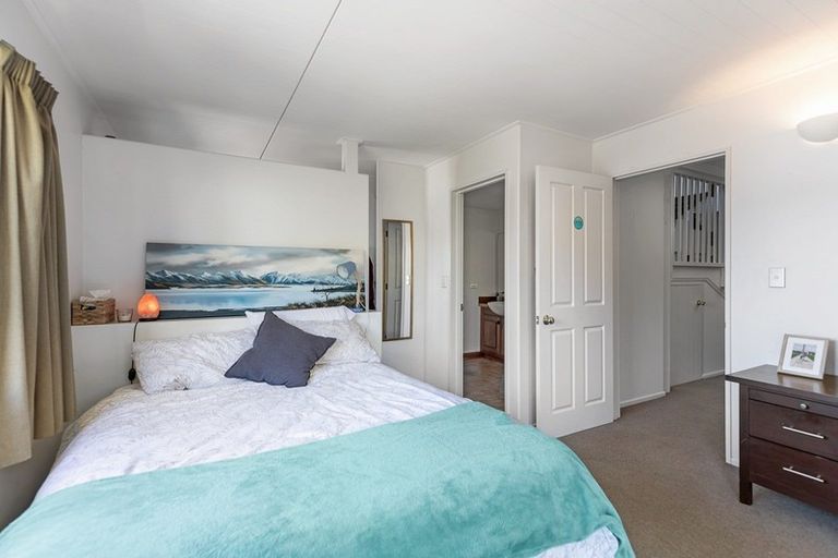 Photo of property in 20b Manchester Place, Queenstown, 9300