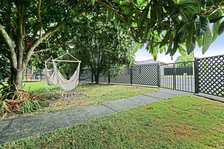 Photo of property in 33 Harpham Street, Taradale, Napier, 4112