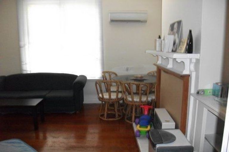 Photo of property in 1/38 Kilmarnock Street, Riccarton, Christchurch, 8011