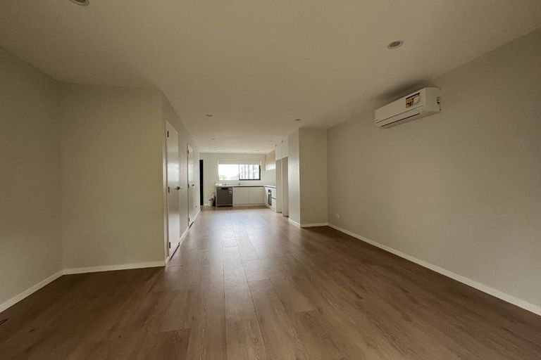 Photo of property in 20 Tukari Lane, Mangere Bridge, Auckland, 2022