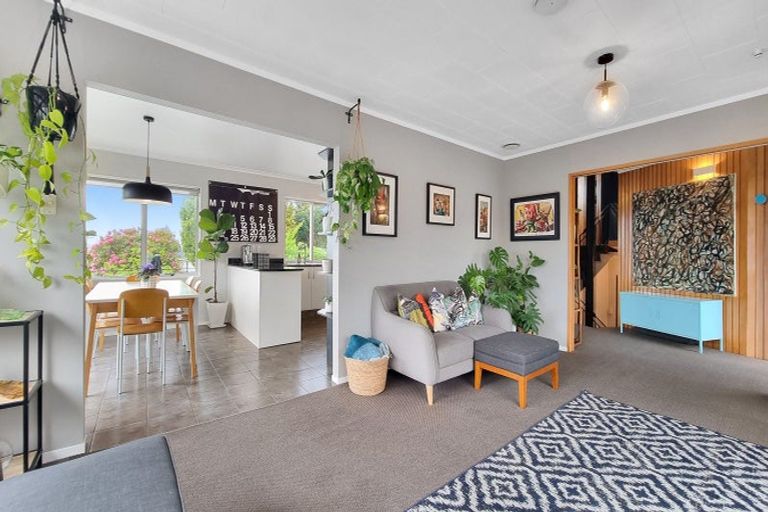 Photo of property in 410 Pukehangi Road, Pomare, Rotorua, 3015