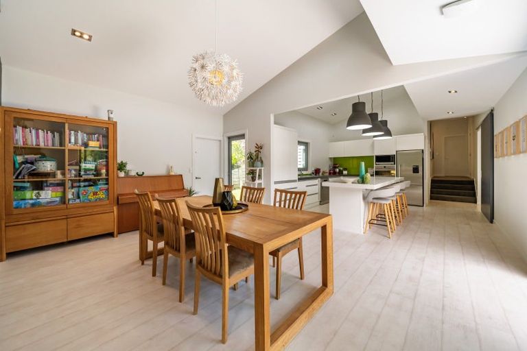 Photo of property in 9 Sylvan Way, Silverstream, Upper Hutt, 5019