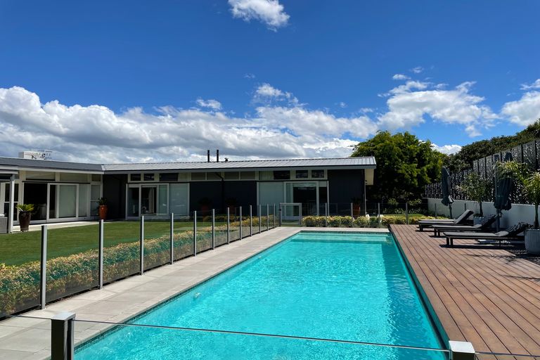 Photo of property in 15 Goodger Street, Waipukurau, 4200