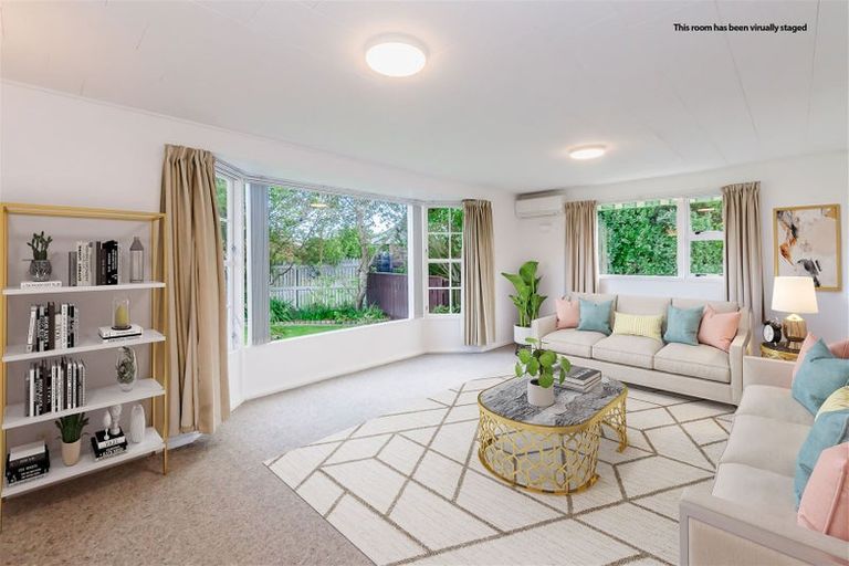 Photo of property in 9 Lesley Grove, Waikanae, 5036