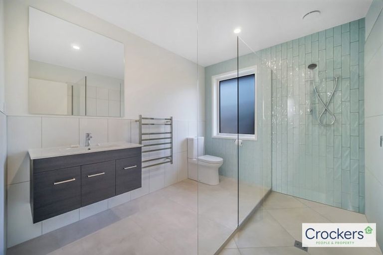 Photo of property in 1522a Old North Road, Helensville, 0875