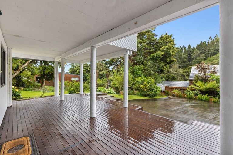 Photo of property in 24 Odin Place, Beach Haven, Auckland, 0626