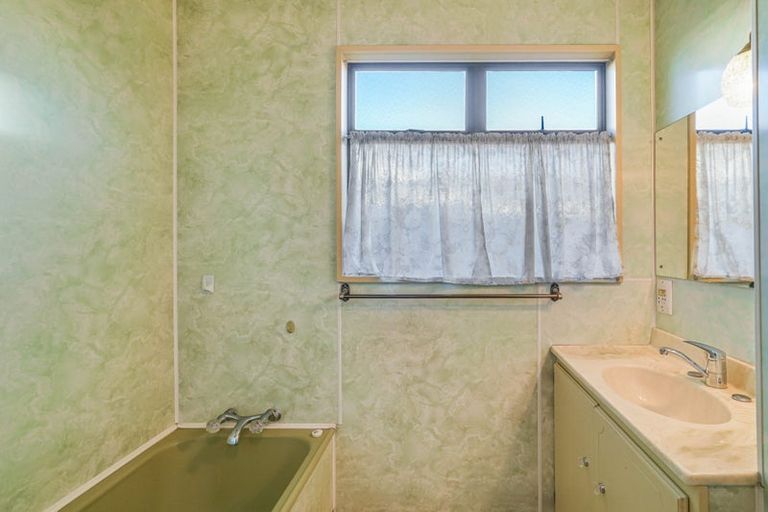 Photo of property in 357a Harewood Road, Bishopdale, Christchurch, 8053