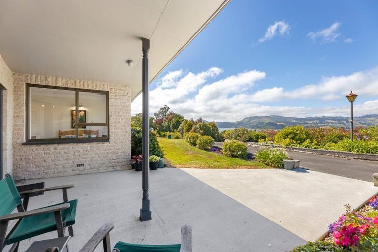 Photo of property in 33 Blanket Bay Road, Sawyers Bay, Port Chalmers, 9023