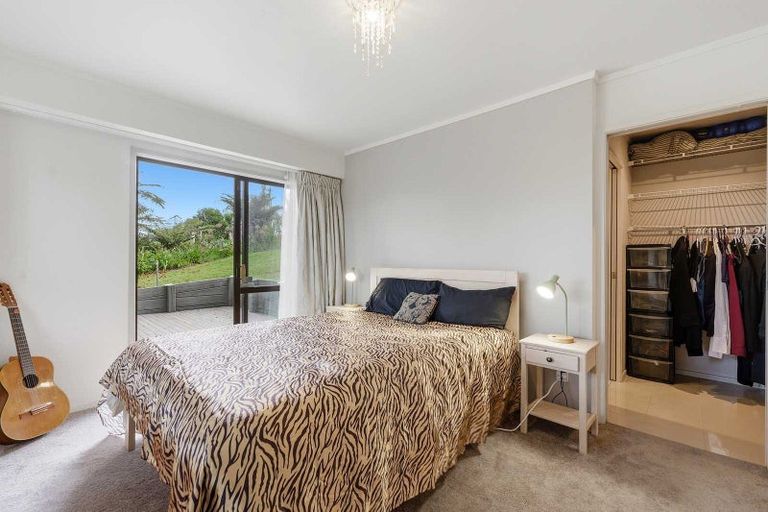 Photo of property in 6 Kegworth Place, Browns Bay, Auckland, 0630