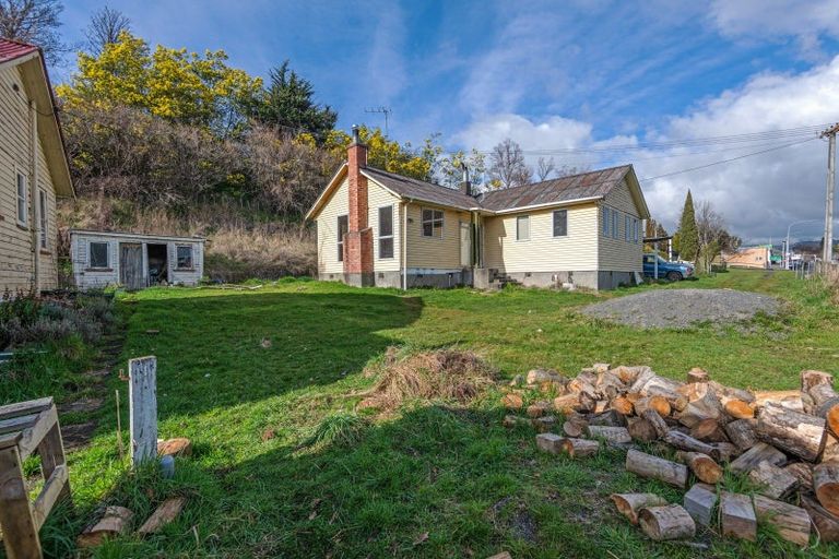 Photo of property in 142 Hautapu Street, Taihape, 4720