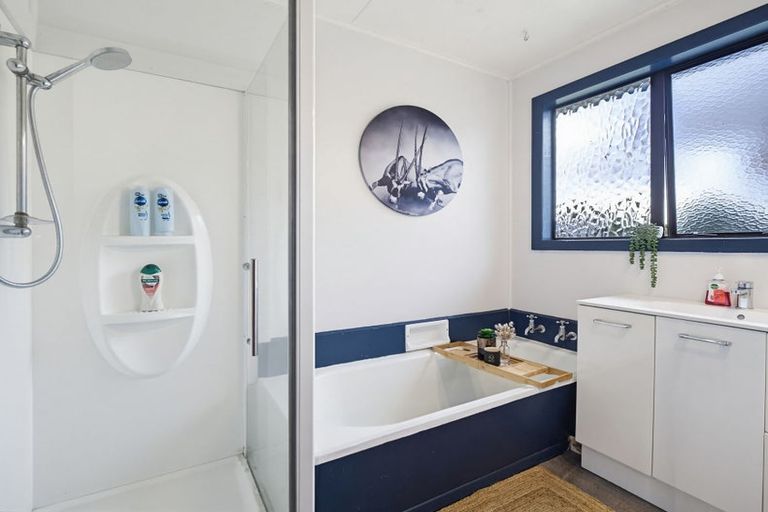Photo of property in 17 Neptune Street, Dannevirke, 4930