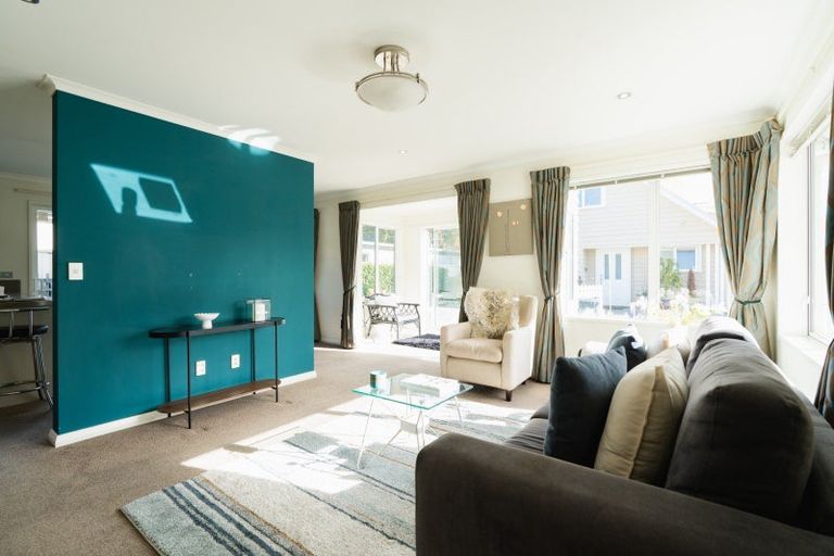 Photo of property in 8b Reid Avenue, Mosgiel, 9024