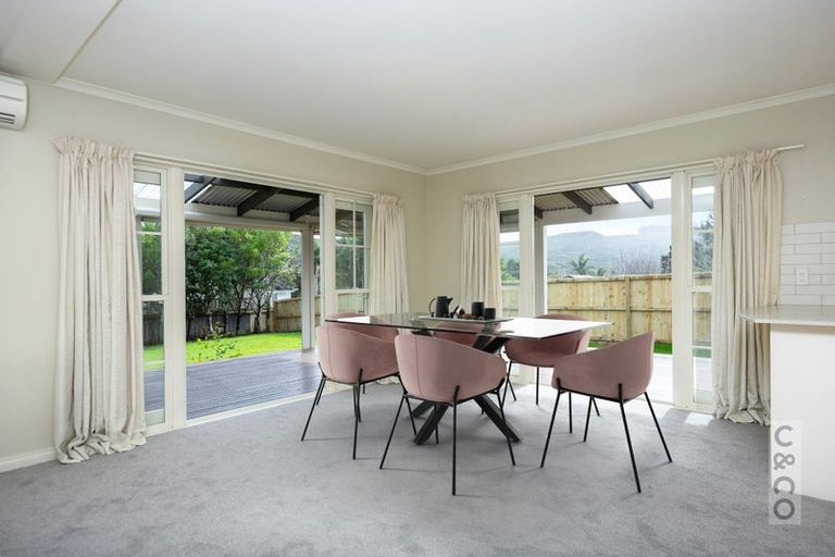 Photo of property in 5 Cambridge Road, Riverhead, 0820