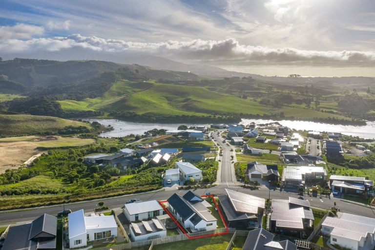 Photo of property in 101 Rangitahi Road, Raglan, 3225