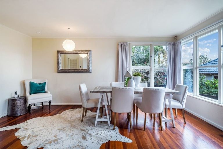 Photo of property in 2 Nutsey Avenue, Northcote, Auckland, 0627