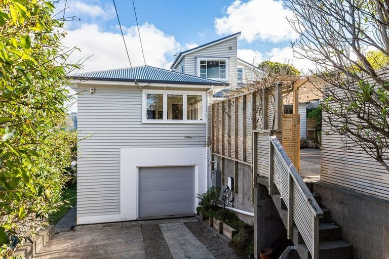 Photo of property in 42 Buckley Road, Southgate, Wellington, 6023