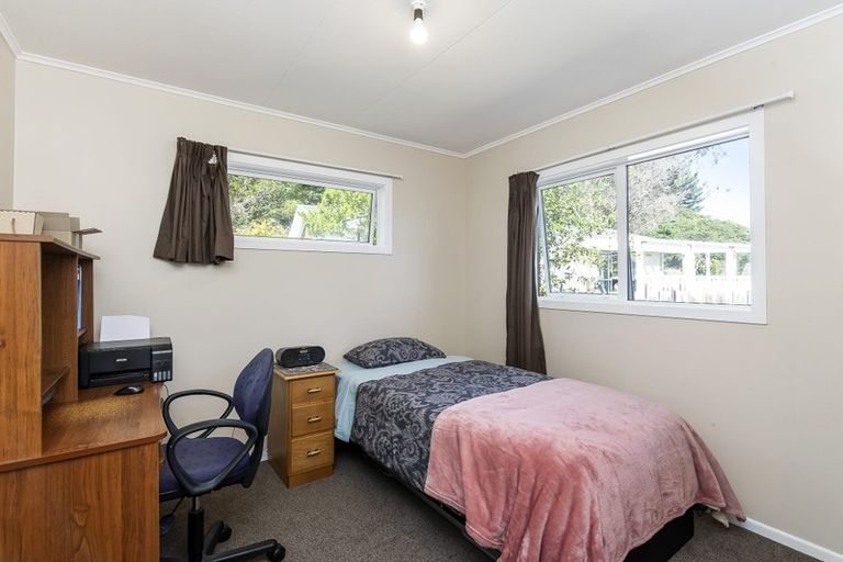 Photo of property in 18 Mamaku Street, Paraparaumu, 5032