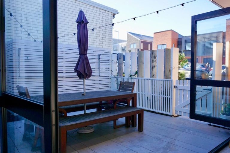 Photo of property in 8 Saltmarsh Road, Hobsonville, Auckland, 0616