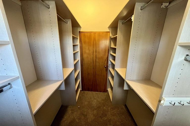 Photo of property in 20a Otakau Road, Milford, Auckland, 0620