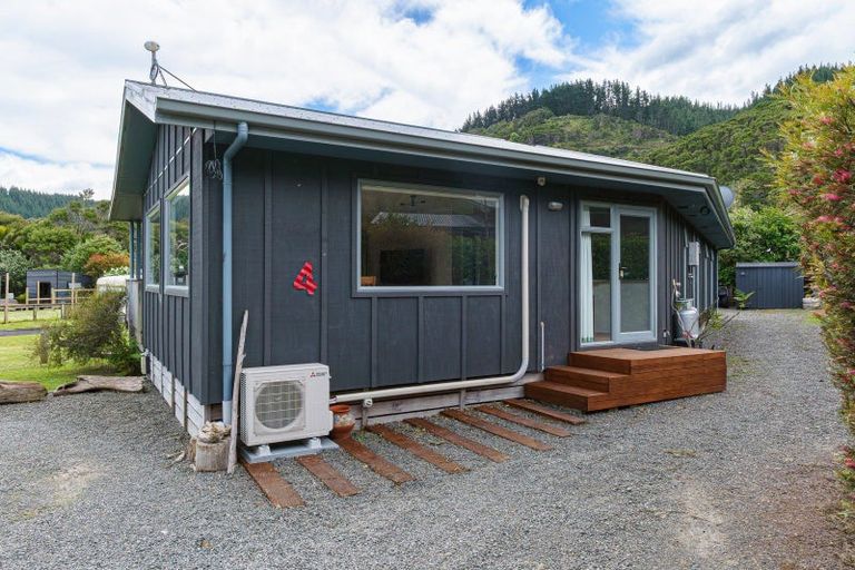 Photo of property in 4 Nga Manu Place, Tangoio, Napier, 4181