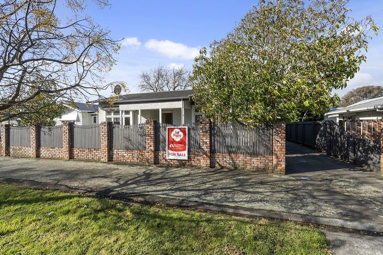 Photo of property in 4 Margaret Street, Roslyn, Palmerston North, 4414