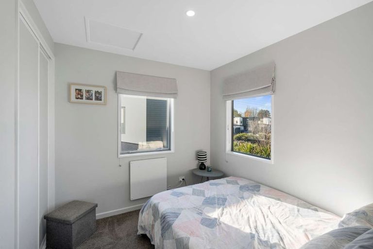 Photo of property in 42 Menin Gate Crescent, Broomfield, Christchurch, 8042