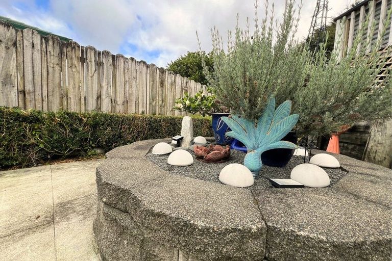 Photo of property in 151c Colwill Road, Massey, Auckland, 0614