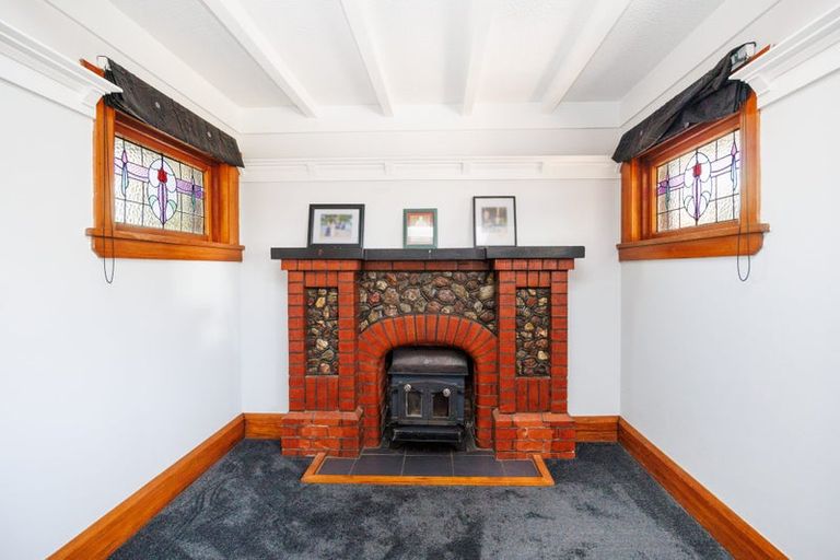 Photo of property in 116 Heretaunga Street, Palmerston North, 4414