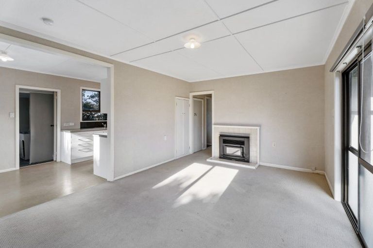 Photo of property in 1 Tennyson Street, Opunake, 4616