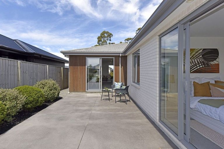 Photo of property in 14 John Raven Lane, Woodend, 7610