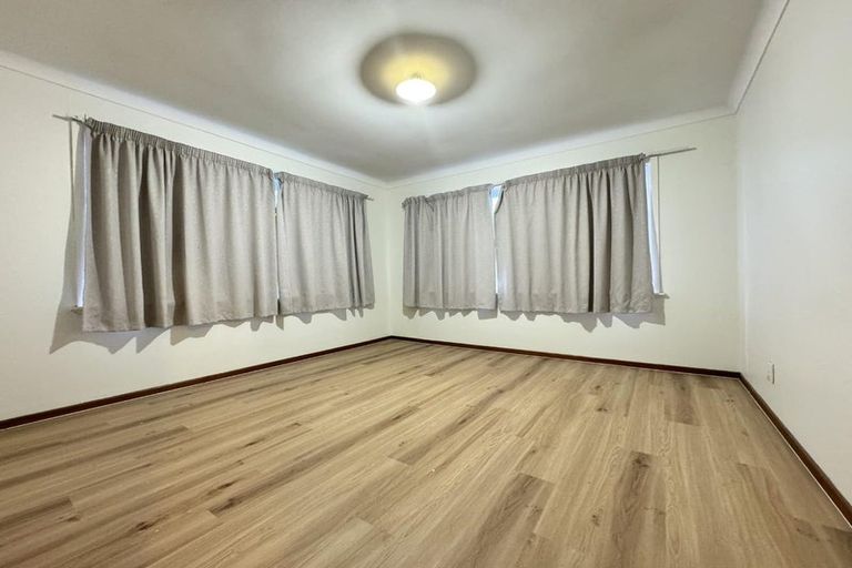 Photo of property in 183 Rathgar Road, Henderson, Auckland, 0610