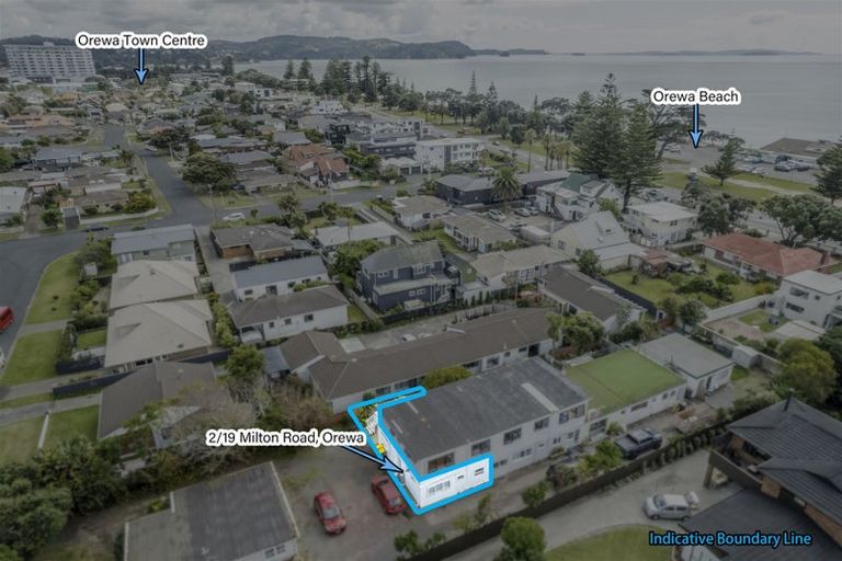Photo of property in 2/19 Milton Road, Orewa, 0931