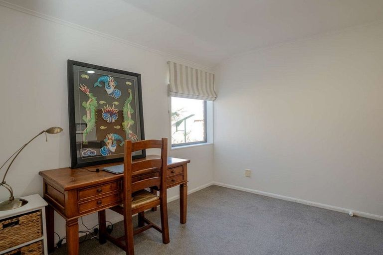 Photo of property in 21 Fairway Drive, Kerikeri, 0230