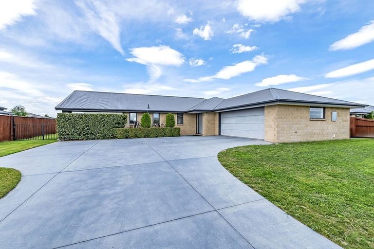 Photo of property in 4 Rhyolite Court, Rolleston, 7614