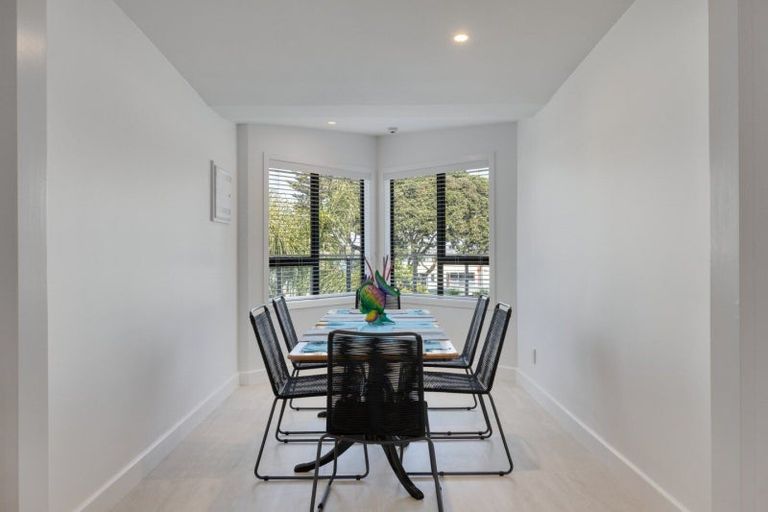 Photo of property in 6 Adams Avenue, Mount Maunganui, 3116