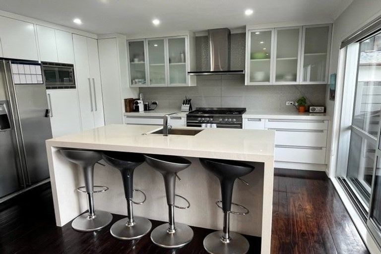 Photo of property in 1/7 Morrow Avenue, Bucklands Beach, Auckland, 2012