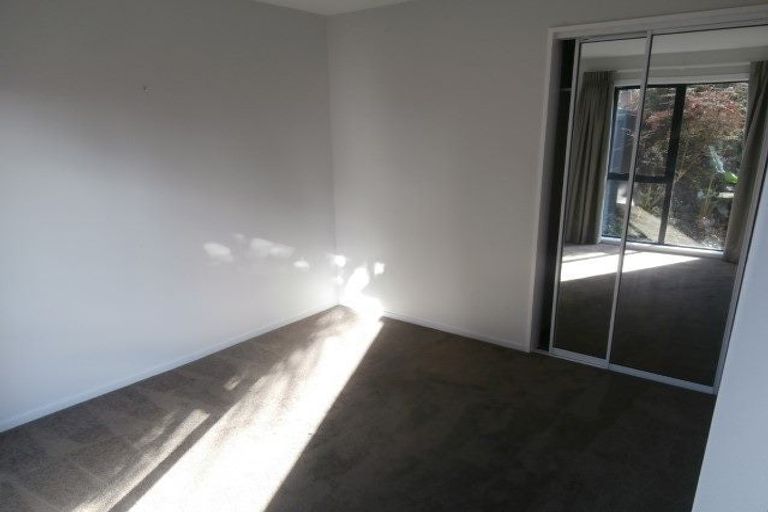 Photo of property in 2/238 Edgeware Road, Edgeware, Christchurch, 8013