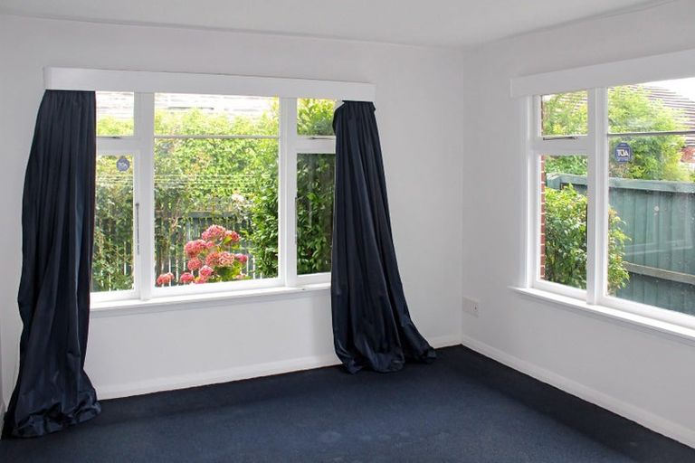 Photo of property in 17a Bradshaw Terrace, Riccarton, Christchurch, 8011