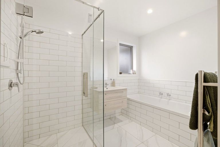 Photo of property in 12 Claremont Crescent, Amberley, 7410