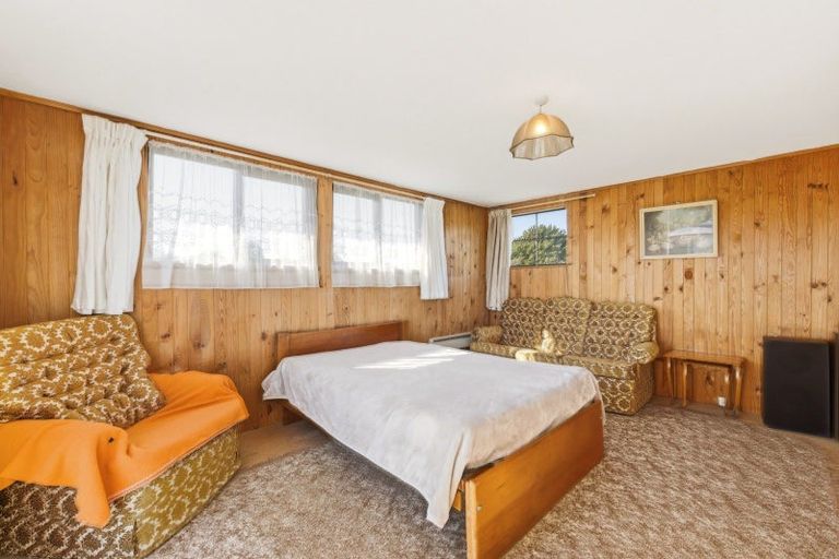 Photo of property in 20 Queens Avenue, Waikuku Beach, 7402