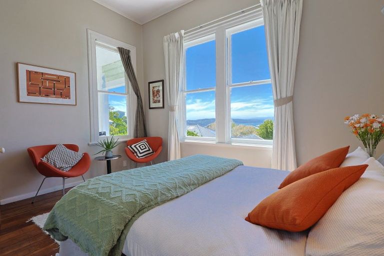 Photo of property in 53 Todman Street, Brooklyn, Wellington, 6021