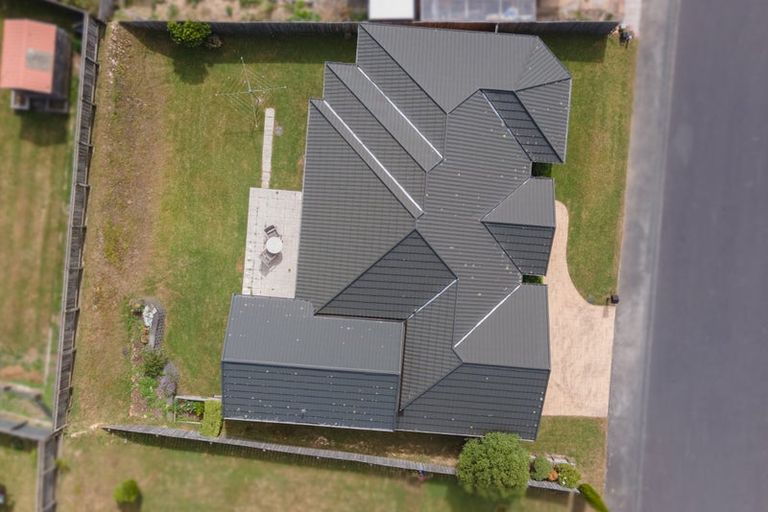 Photo of property in 35 Ring Lane, Paparangi, Wellington, 6037