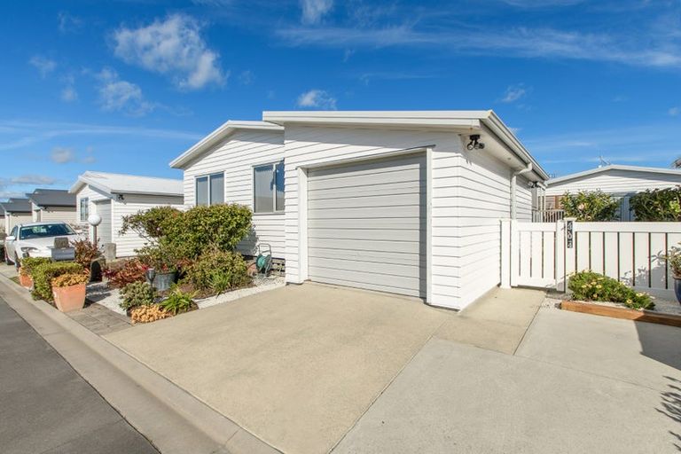 Photo of property in 304/11 Kamahi Crescent, Papamoa Beach, Papamoa, 3118