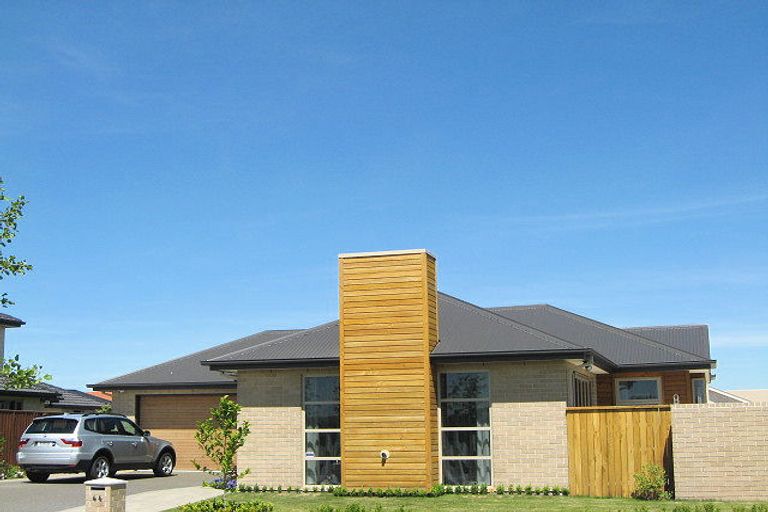 Photo of property in 44 Globe Bay Drive, Templeton, Christchurch, 8042