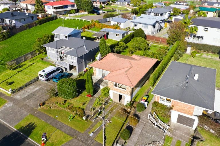 Photo of property in 32 Alverstoke Road, Parkvale, Tauranga, 3112