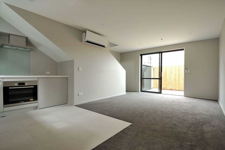 Photo of property in 2/233 Hereford Street, Christchurch Central, Christchurch, 8011