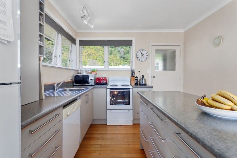 Photo of property in 79 Muriwai Drive, Whakatane, 3120